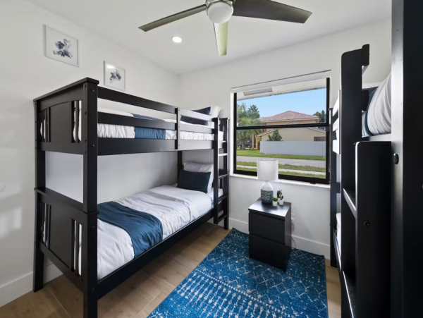 Luxury Miami Vacation Rental 3 Bedroom - Private Pool Oasis, Game Room & Family Friendly